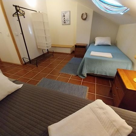 Supertubos Beach Hostel اتوغويه ده باليه المظهر الخارجي الصورة