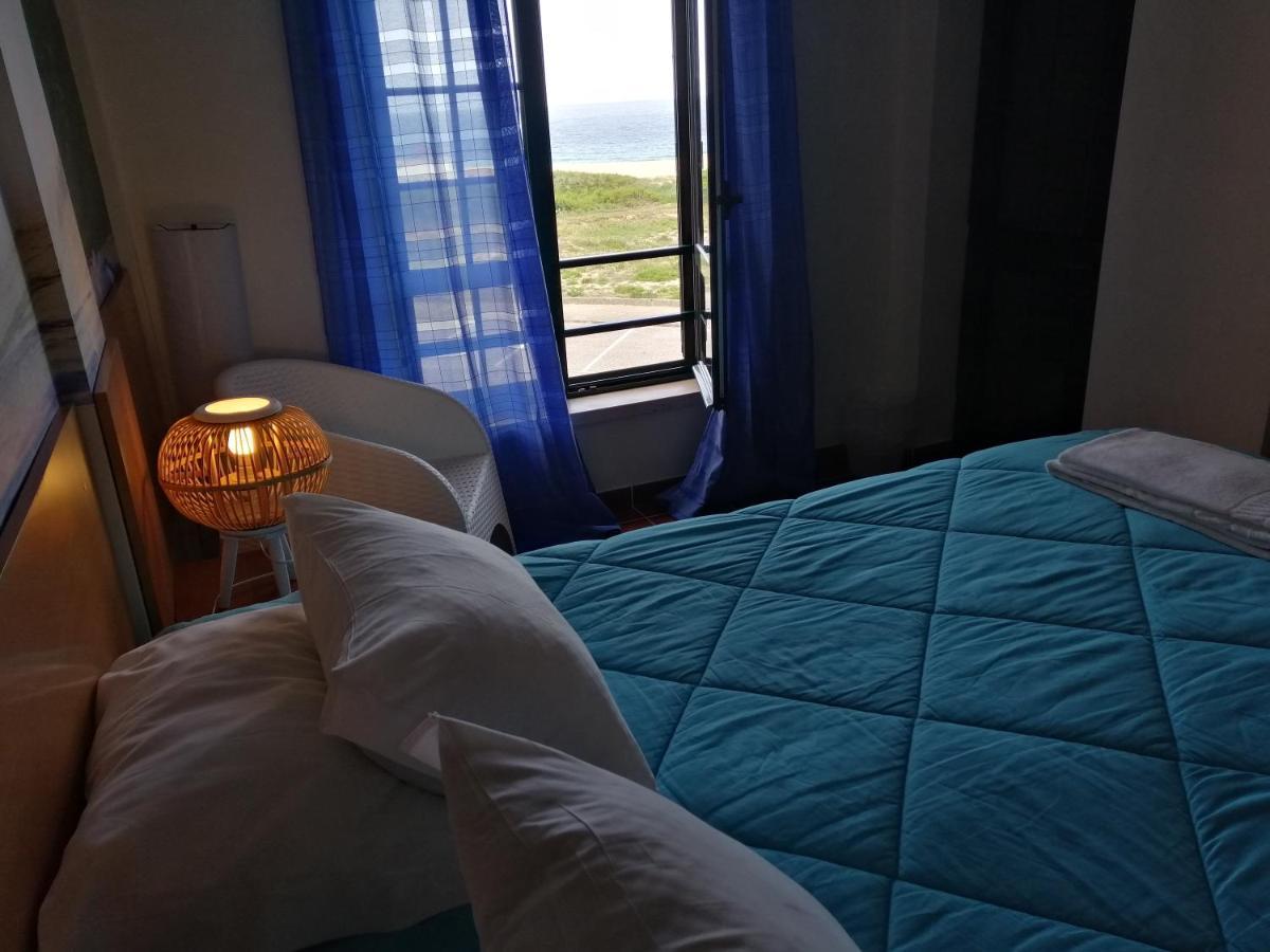 Supertubos Beach Hostel اتوغويه ده باليه المظهر الخارجي الصورة