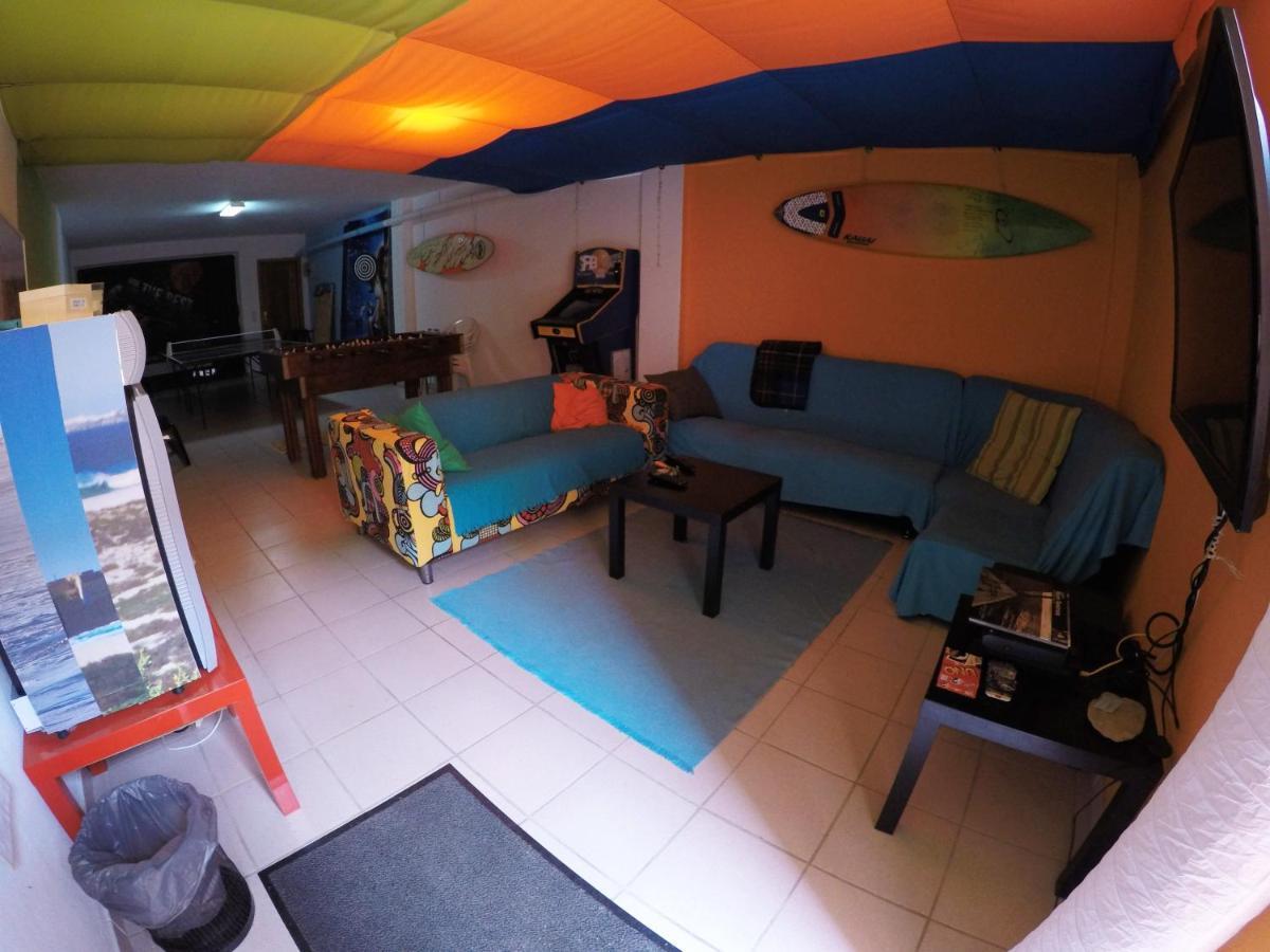 Supertubos Beach Hostel اتوغويه ده باليه المظهر الخارجي الصورة