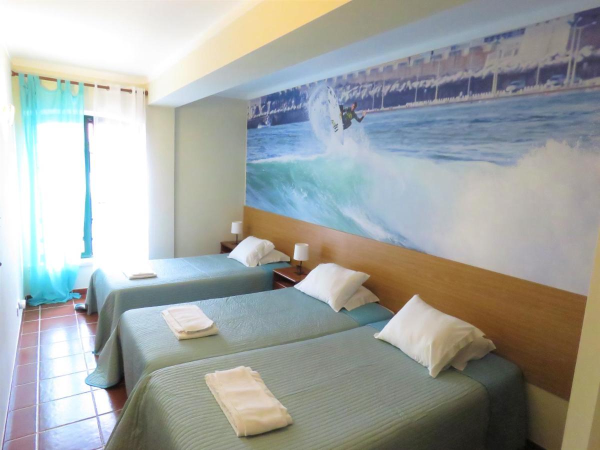 Supertubos Beach Hostel اتوغويه ده باليه المظهر الخارجي الصورة
