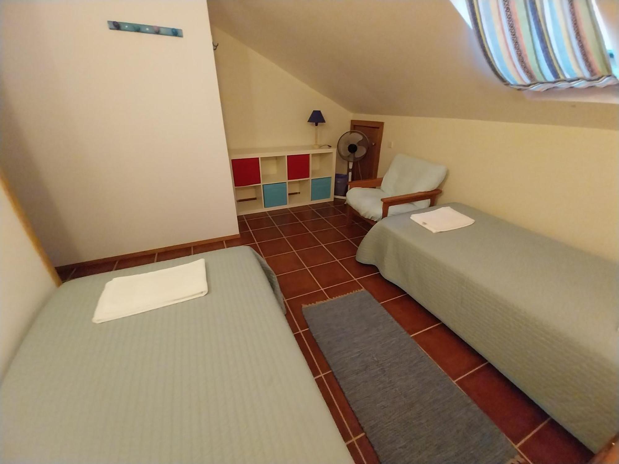 Supertubos Beach Hostel اتوغويه ده باليه المظهر الخارجي الصورة