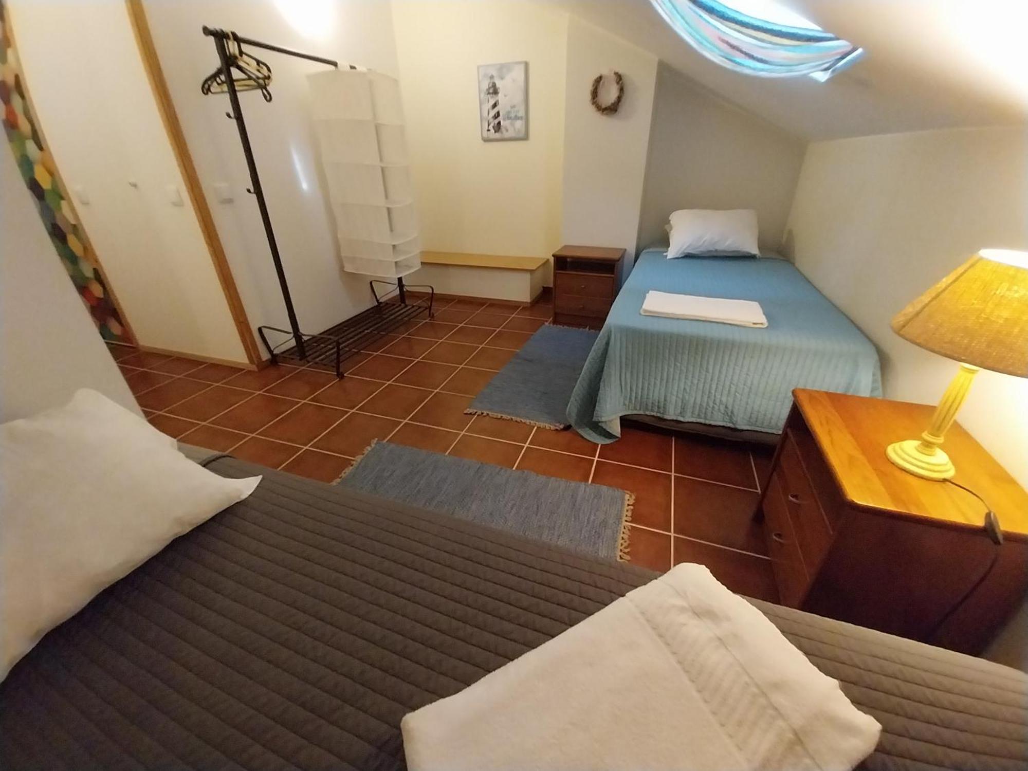 Supertubos Beach Hostel اتوغويه ده باليه المظهر الخارجي الصورة