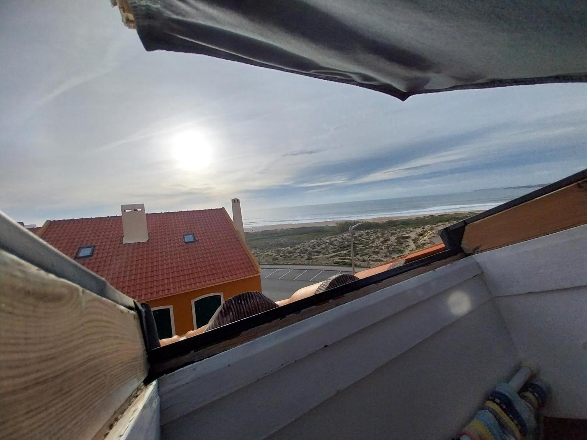 Supertubos Beach Hostel اتوغويه ده باليه المظهر الخارجي الصورة