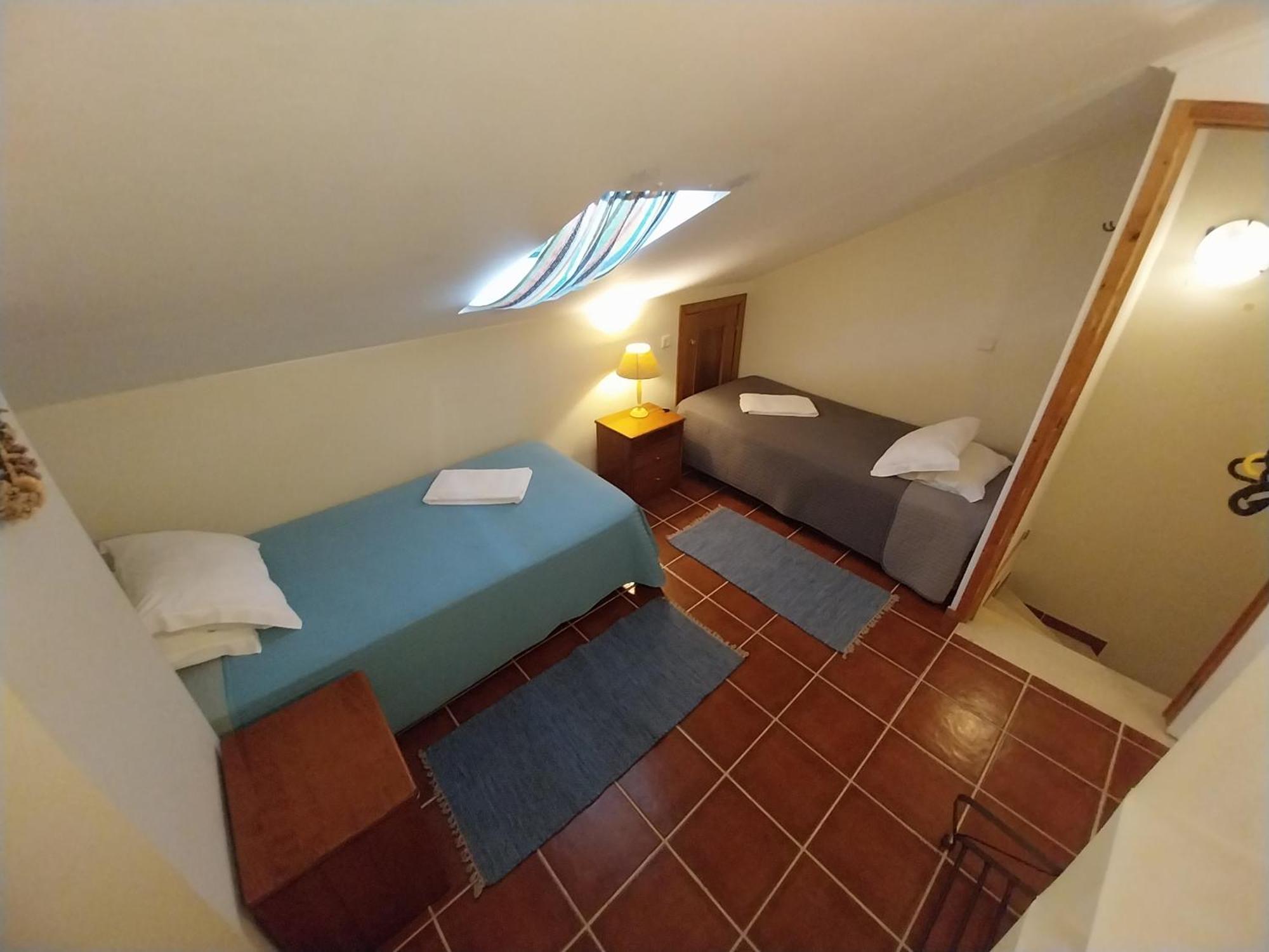 Supertubos Beach Hostel اتوغويه ده باليه المظهر الخارجي الصورة