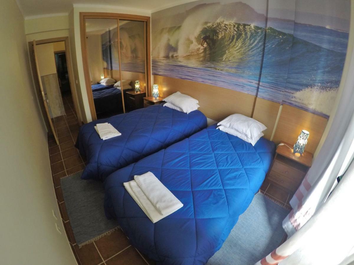 Supertubos Beach Hostel اتوغويه ده باليه المظهر الخارجي الصورة