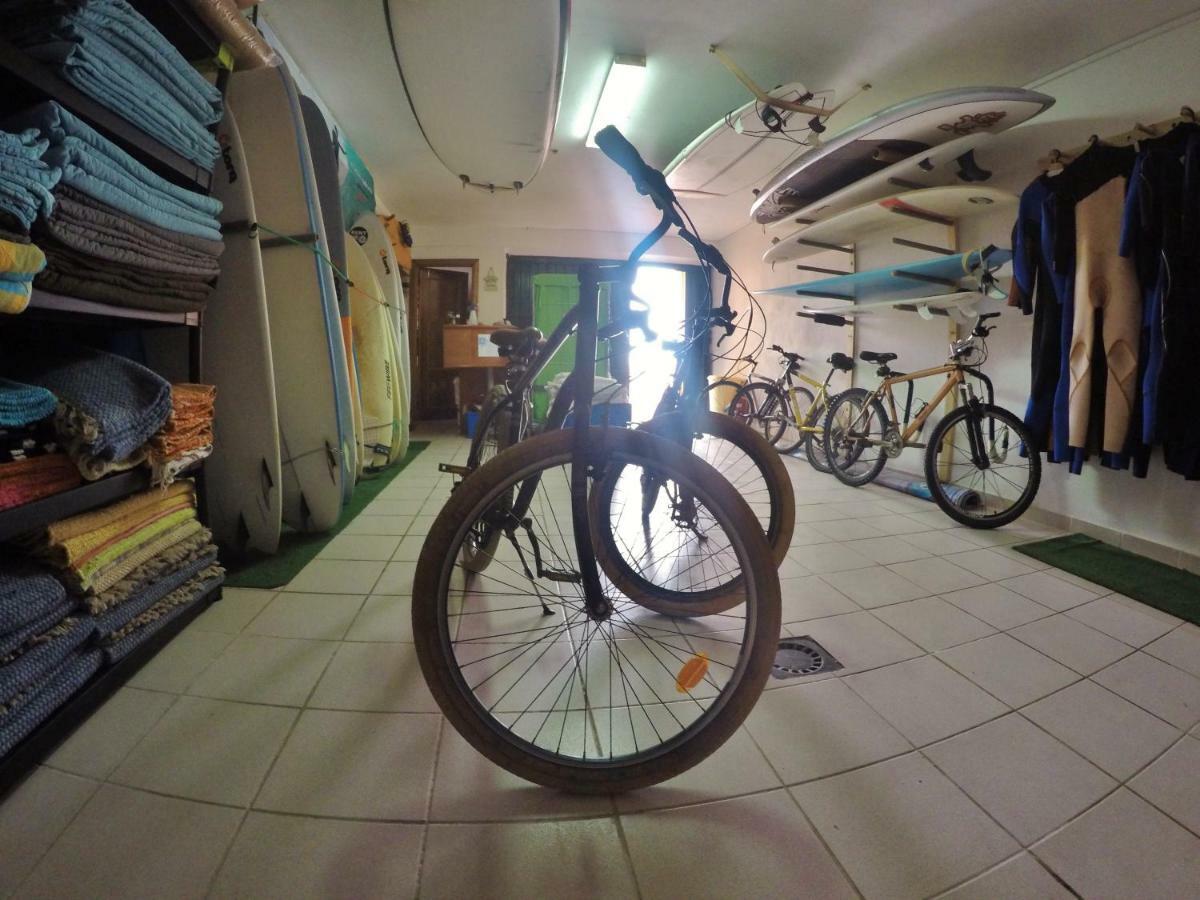 Supertubos Beach Hostel اتوغويه ده باليه المظهر الخارجي الصورة